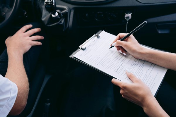 Comment sélectionner l'assurance auto qui répond à vos besoins ?